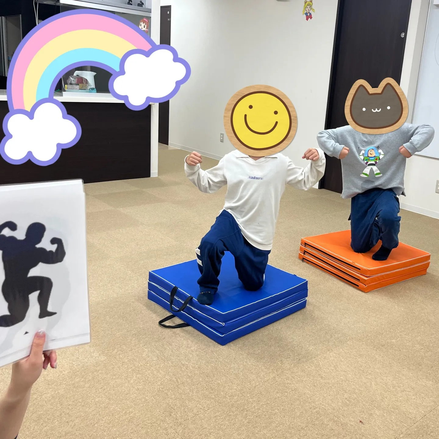 どんなポーズ？